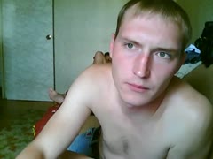 Russian ally copulates his slender girlfriend on homemade clip 